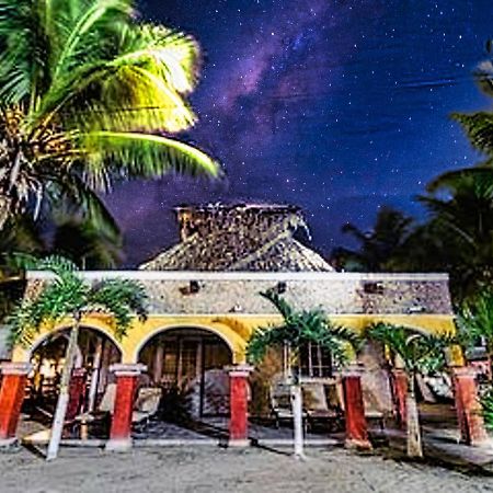 Hacienda Antigua Villa El Cuyo Esterno foto
