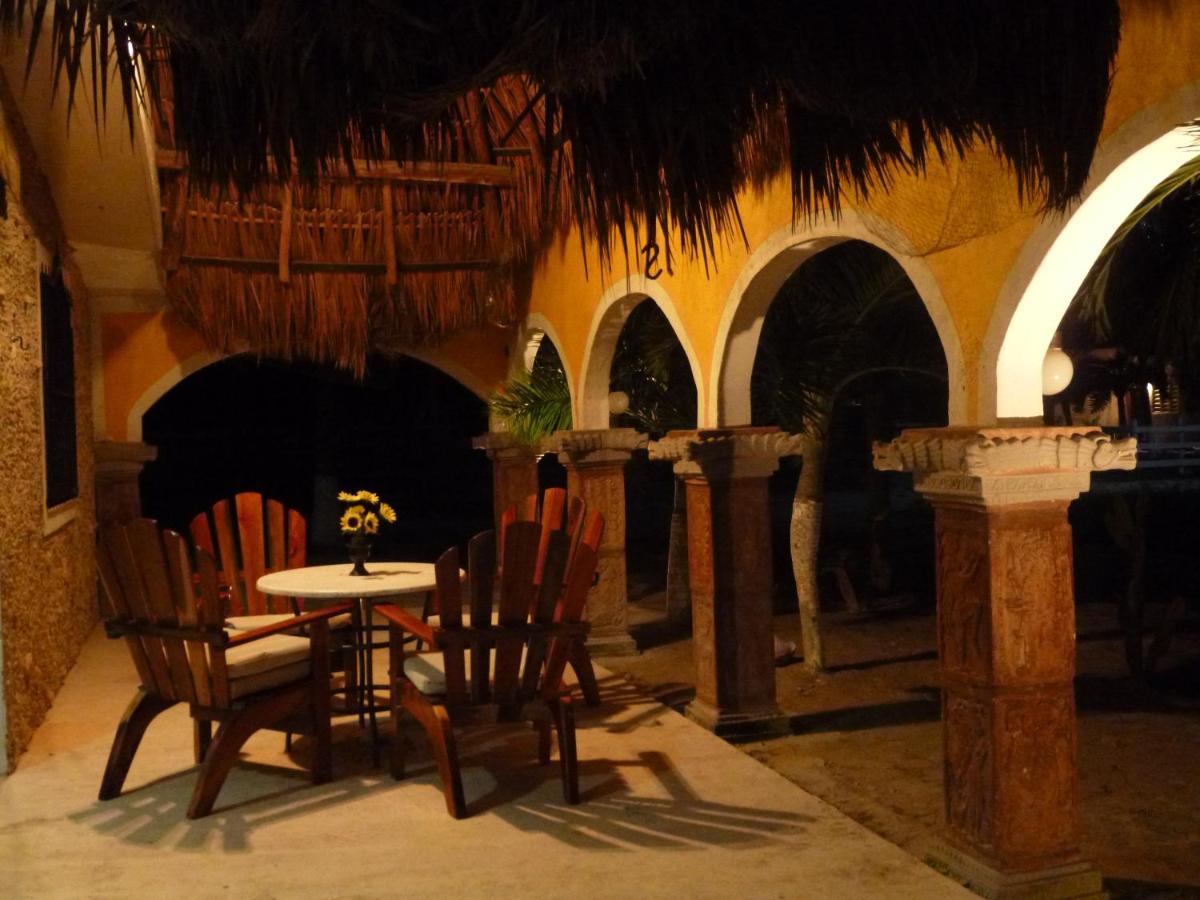 Hacienda Antigua Villa El Cuyo Esterno foto